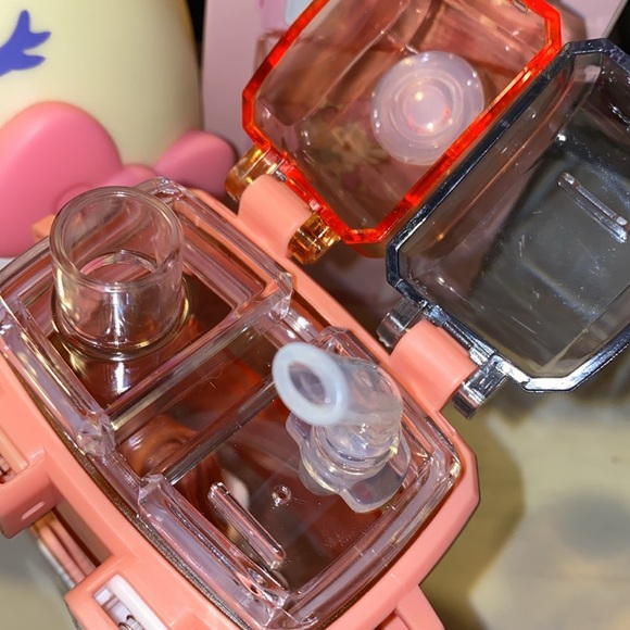 Hello Kitty double drinking bottle - Picture 4 of 4